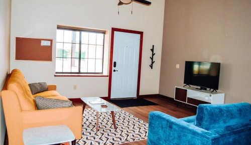 Apartment 7