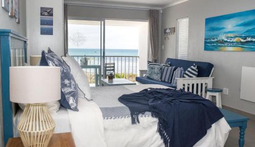 One-Bedroom Apartment with Balcony and Sea View