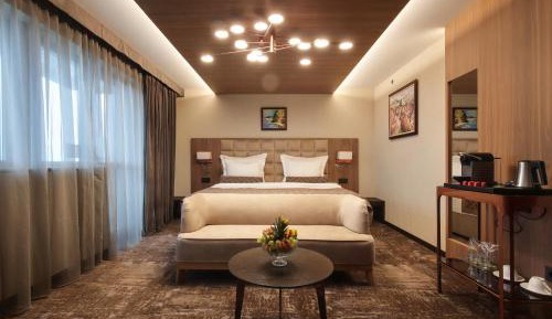 Exclusive Room with King-size bed