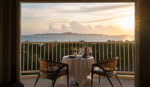 Cross - Elite Executive Ocean Suite