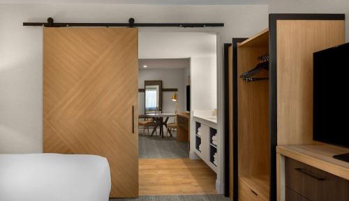 Executive King Suite