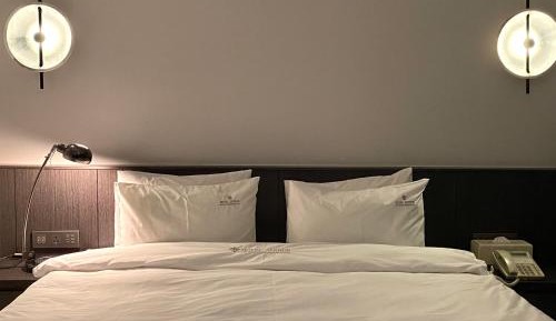 Premier Deluxe Double Room