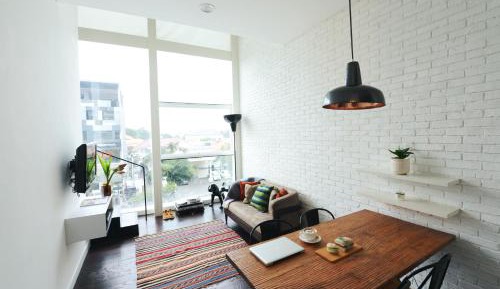 One-Bedroom Executive