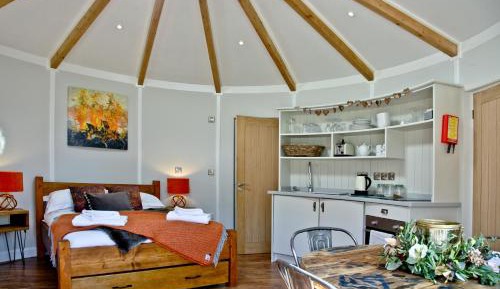 Pet Friendly Roundhouses 