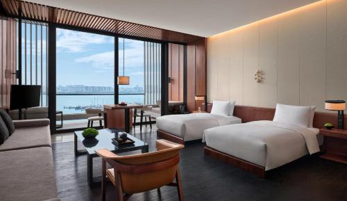 Marina Studio Twin Room 