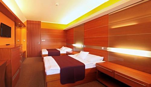 Double or Twin Room with Balcony