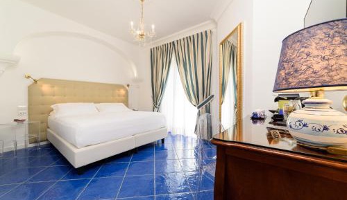 Deluxe Double or Twin Room with Balcony