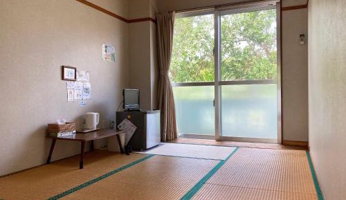 Japanese-Style Triple Room