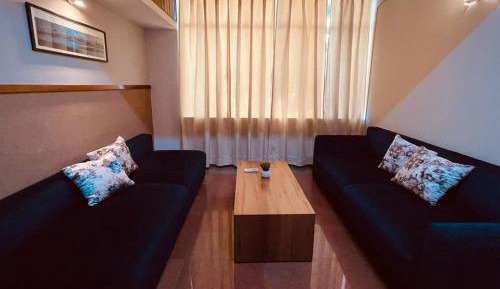 Superior King Suite