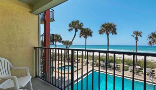 King Room with Ocean View - Non-Smoking