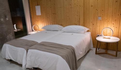 Junior Suite with Garden View
