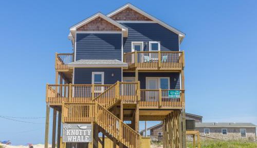 Four bedroom holiday home 