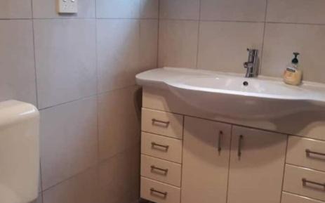 Deluxe Double or Twin Room with Mountain View