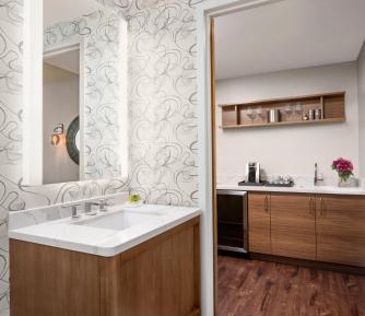One-Bedroom Suite