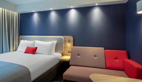 Standard Double Room with Single Sofa Bed and Free Hot Breakfast