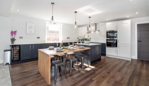 Whip Ma Whop Ma (No 8)