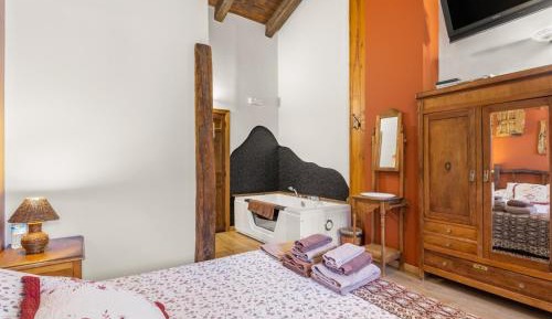 Double Room with Spa Bath
