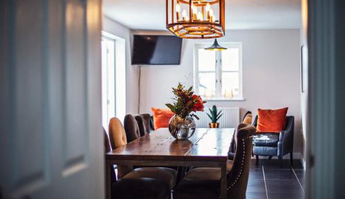 Four-Bedroom Holiday Home