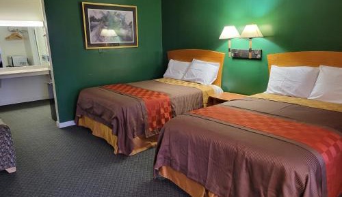 Queen Room with Two Queen Beds