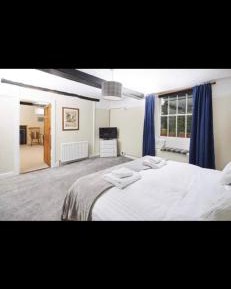 Double or Twin Room with Bathroom