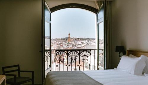 Superior Double or Twin Room with City View