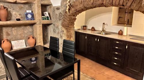 Suite with Hot Tub