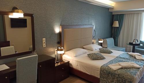 Superior Triple Room with Mountain view