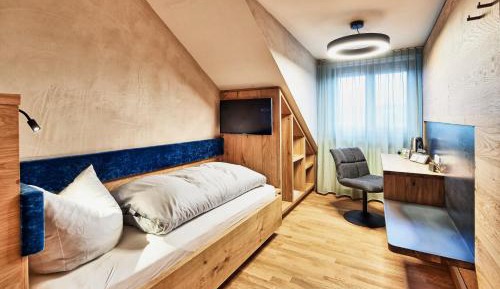 Single Room with Bathroom
