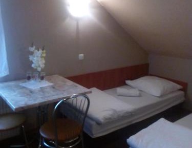 Triple Room with Private Bathroom