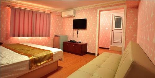 Double Room with Private Bathroom