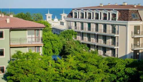 Studio Apartment with Sea View