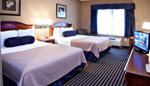 Deluxe Queen Room