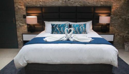 King Suite with Spa Bath