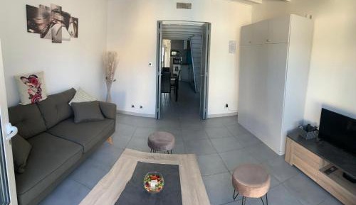 One-Bedroom House