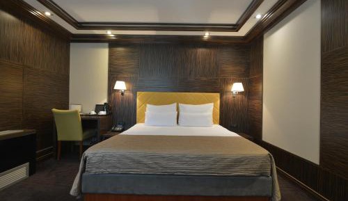 Exclusive Room