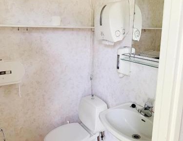 Twin Room with Shared Shower