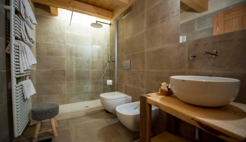 Quadruple Room with Mountain View