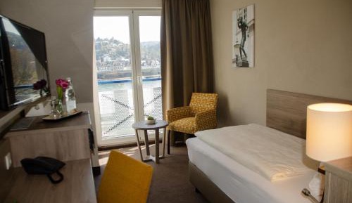 Single Room with River View