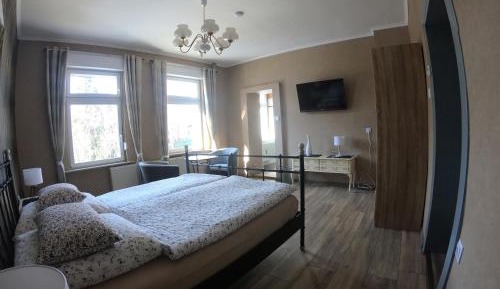 Deluxe Double or Twin Room with Lake View