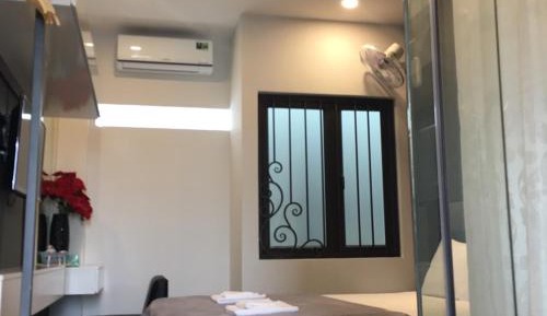 Deluxe Room (2 Adults + 1 Child)