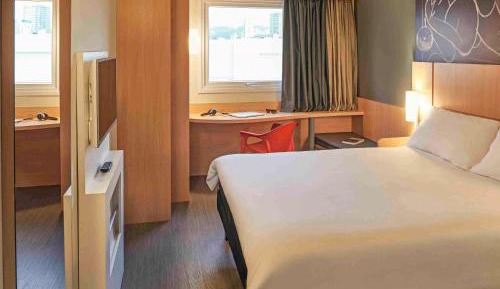 Standard Apartment with One Double Bed