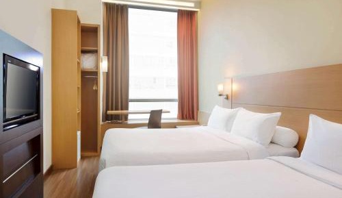 Standard Family Room with 1 Queen Bed & 1 Single Bed