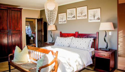 King Room with Mountain View