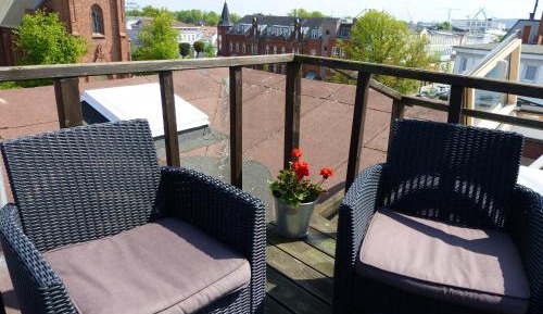 One-Bedroom Apartment with Terrace 1