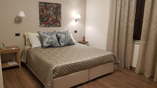 Double or Twin Room with Private Bathroom