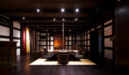 Japanese-Style Room - Tanmonogura