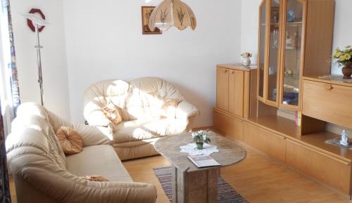 One-Bedroom Apartment with Balcony