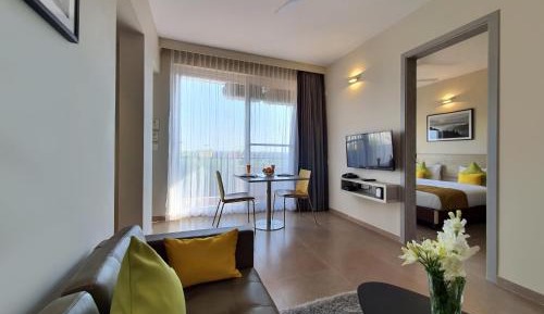 Standard King Room