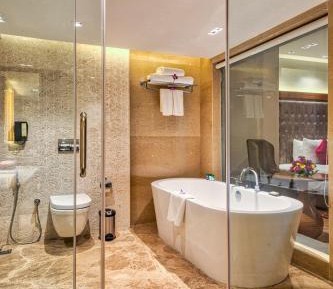 Deluxe Suite With Round Trip Airport Transfers