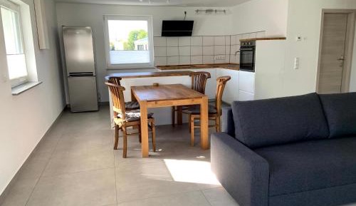 Studio - Split Level